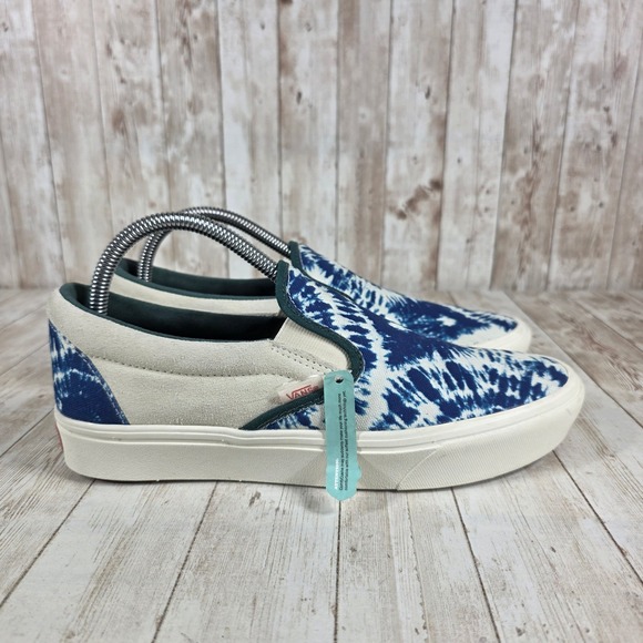 Vans ComfyCush Slip-On Tie Dye Women's Casual Skate Shoes - Picture 1 of 8